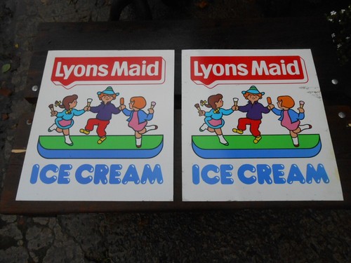 Vintage genuine pair lyons - pair, of