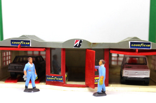 Corgi boxed volvo transit - corgi,