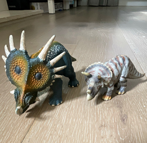 Genuine schleich dinosaur - schleich,