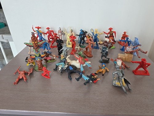 Vintage plastic figures - vintage,