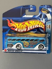 Hot Wheels Bus Beebops Surf