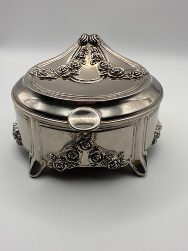 Silver ornate jewellery box - jewellery,