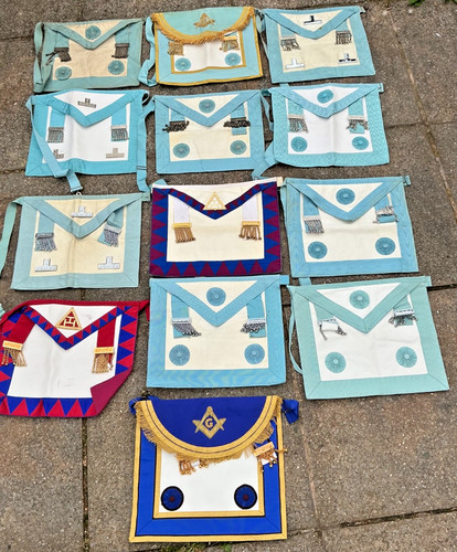 Masonic aprons job lot - masonic,