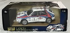 RICKO 1/18 #32114 LANCIA DELTA HF INTEGRALE EVO2 MARTINI NO.1