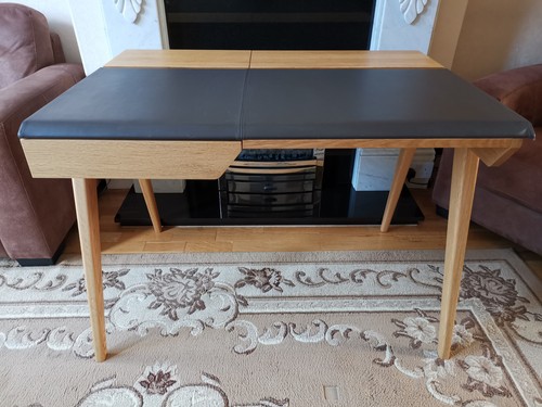 Habitat beckett desk solid - beckett, oak