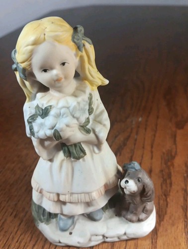 Porcelain girl with flowers - porcelain,