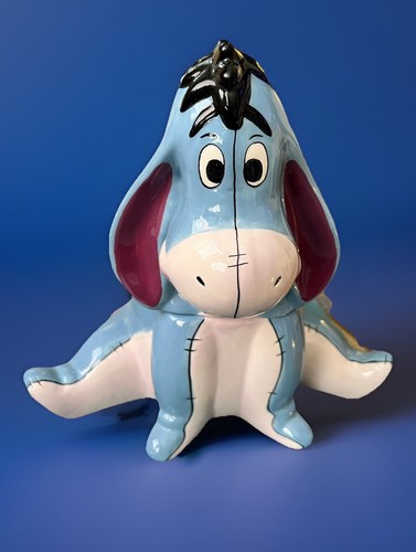 Disney store winnie - disney,