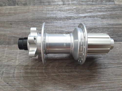 Hope pro rear hub 148x12mm - rear,