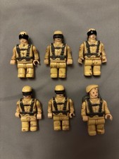 6 Army LEGO Figures –