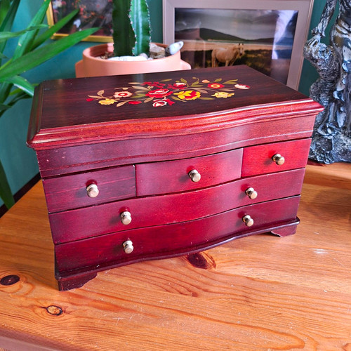 Large vintage wood floral - large,