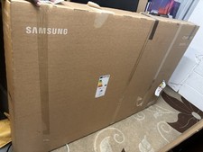75” SAMSUNG CRYSTAL UHD 4K SMART TV  NEW CONDITION NO TV STAND