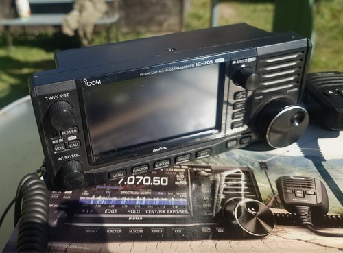 Icom 705 multimode portable - multimode,