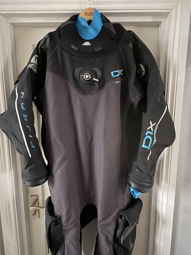 Waterproof d1x hybrid - d1x, iss