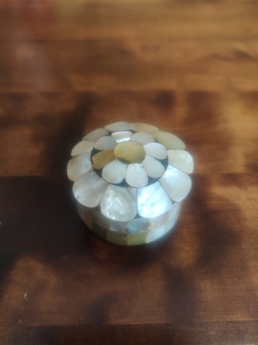 Vintage mother pearl small - vintage,