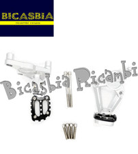 15406 - PAIR OF FOOTRESTS