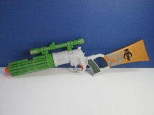 STAR WARS BOBA FETT TOY GUN LASER BLASTER COSPLAY 2009 hasbro MANDALORIAN