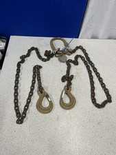 Heavy duty Crosby eye lifting hooks on chain