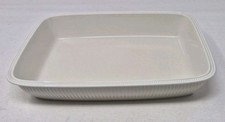 Wedgwood Windsor Rectangular Baking Dish Ivory Ribbed Ovenware England