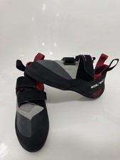 5.10 climbing shoes FiveTen