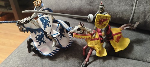 Medieval knight action - 2x,