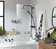Straight Half Screen Bath