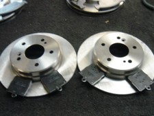 FOR MERCEDES C250TD ESTATE 1996-2000 REAR BRAKE DISCSREAR BRAKE PADS