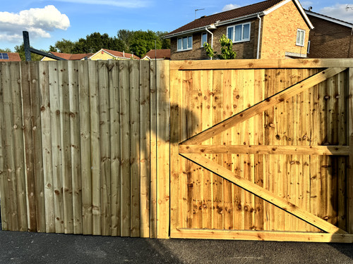 Wooden driveway gates - driveway, garden