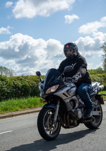 Breaking yamaha fazer - yamaha,