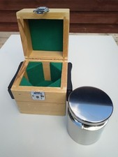 Sartorius 5kg Calibration Weight – OIML Class E2 – Stainless Steel – Wooden Box