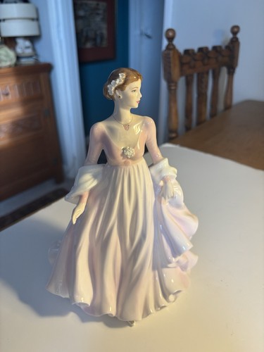 Coalport figurine cw751 - coalport,
