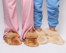 PERUVIAN ALPACA FUR SLIPPERS *