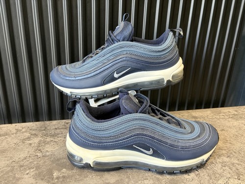 Nike air max - max, essential