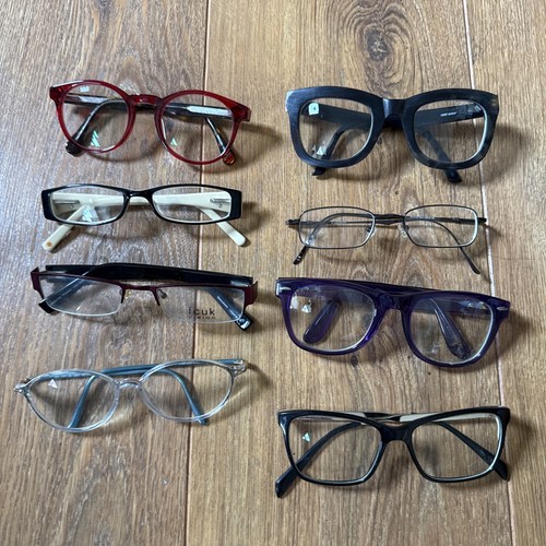 Eyeglasses frames job - 8,