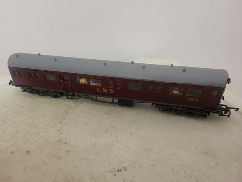 Airfix auto coach lms with - ,