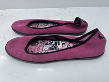 Amy Winehouse Fred Perry Pink