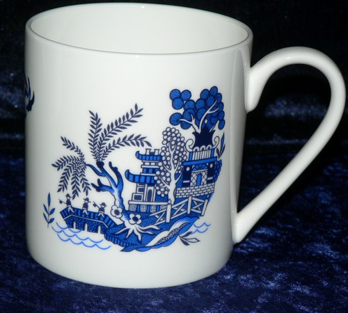 Blue willow pint bone - 1,