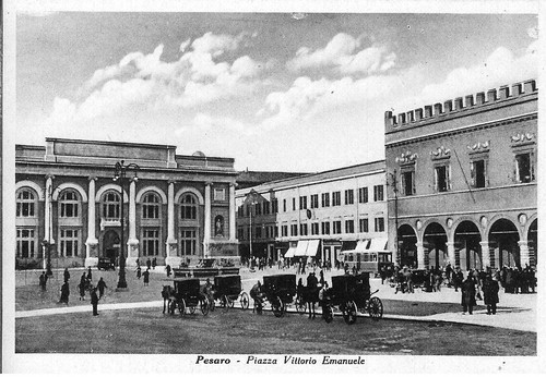 Pesaro piazza vittorio - pesaro,