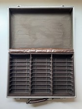 Vintage Savoy 30-Slot Cassette