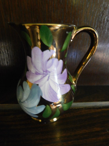 Small oldcourt ware vintage - small,