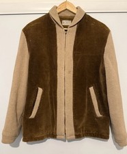 Minnesota Woollen Vintage Car