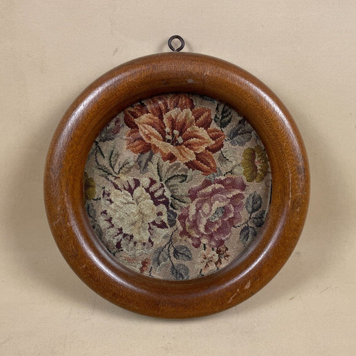 Antique wooden circle - antique,