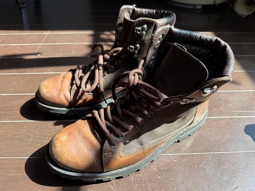 Gucci vintage lace boots - up,
