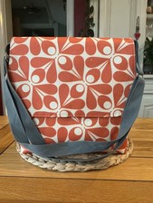 Messenger bag, cross body
