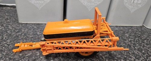 Britains scale - 1.32,