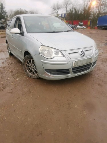 Volkswagen polo mk4 - vw,