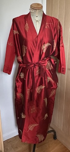 Beautiful vintage red - beautiful,
