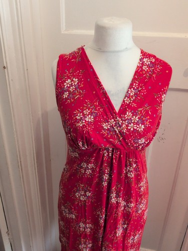 Pepperberry red floral - pepperberry,