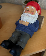 RELAXING MAN GNOME. NEW