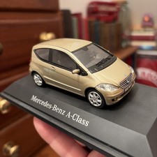 B2 1:43 SCHUCO MERCEDES-BENZ