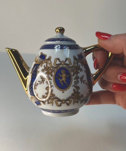 The miniature cherub teapot - the,